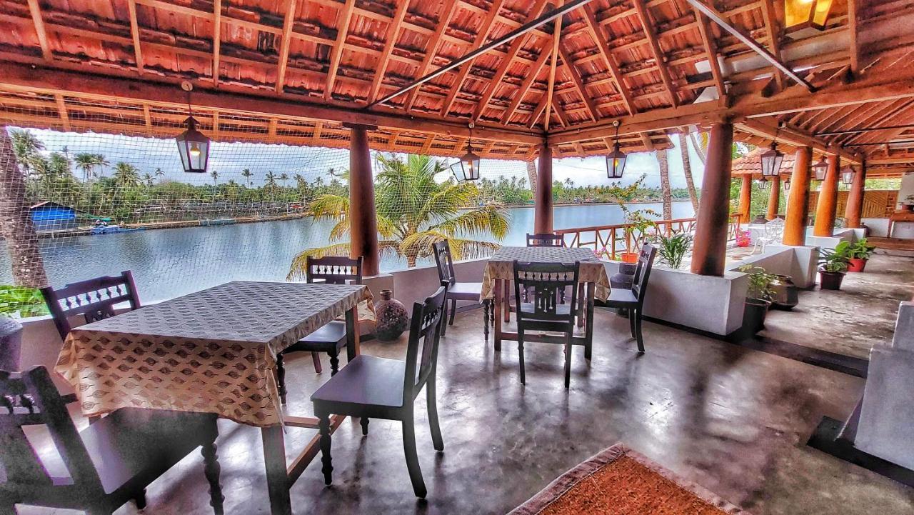 Vala House Hotel Cherai Beach Exterior foto