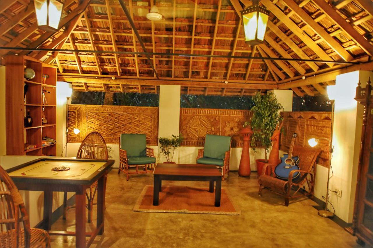 Vala House Hotel Cherai Beach Exterior foto