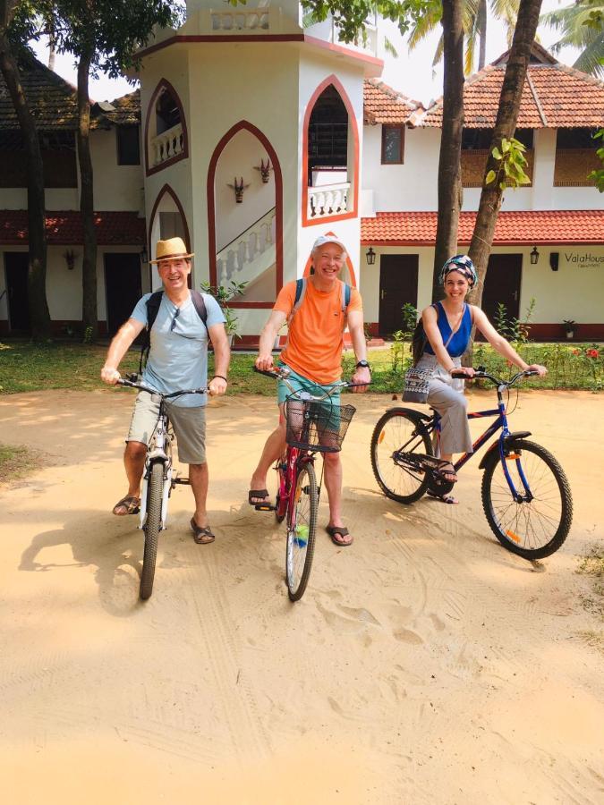 Vala House Hotel Cherai Beach Exterior foto